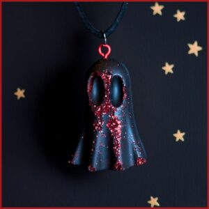 Collier "Mon copain fantôme”